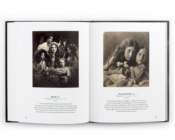 Книга для фотографов о портретной фотографии Джулии Маргарет Камерон Julia Margaret Cameron: Arresting Beauty | Зображення 4