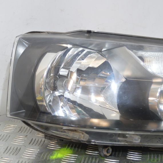 Фара права Volkswagen Transporter T5 2010-2015 рестайлінг Фара передня права Фольксваген Транспортер т5 7E1941016H | Зображення 1