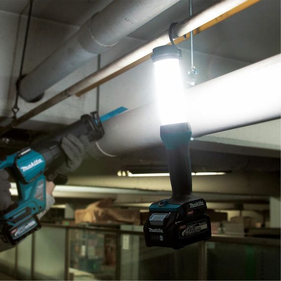 Фонарь светодиодный аккумуляторный Makita ML002G (710 лм, XGT, без аккумулятора и зарядного устройства) | Зображення 7