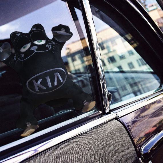 Игрушка кот Саймона в машину c вышивкой KIA киа черный автомобилисту 02990