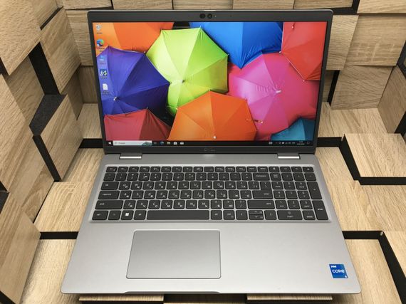 Ноутбук Б-клас Dell Latitude 5530 / 15.6" (1920x1080) IPS / Intel Core i5-1235U (10 (12) ядер по 1.3 - 4.4 GHz) / 16 GB DDR4 / 240 GB SSD M.2 / Intel Iris Xe Graphics / USB 3.2 / HDMI / Windows 10 б/в | Зображення 1