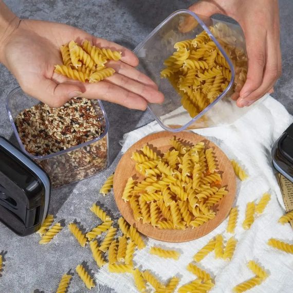ОЧЕНКА! Набір контейнерів для їжі, 7 предметів, FOOD Storage Container (Плохе паковання, тріщина 3068) | Зображення 5