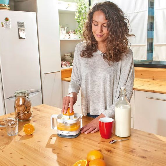 Соковитискач Black&Decker BXCJ25E | Зображення 6