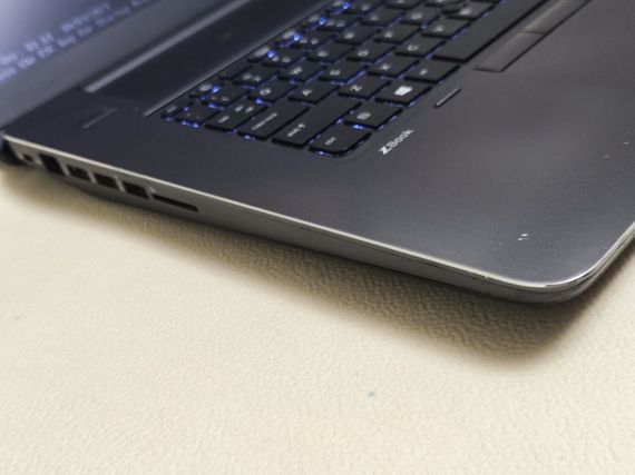 Мобільна робоча станція HP ZBook 17 G3 / 17.3" (1920x1080) IPS / Intel Core i7-6700HQ (4 (8) ядра по 2.6 - 3.5 GHz) / 16 GB DDR4 / 256 GB SSD / nVidia Quadro M1000M, 2 GB GDDR5, 128-bit / WebCam б/в | Зображення 2
