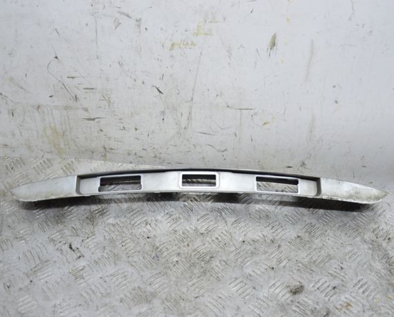 Накладка кришки багажника Renault Clio III 2005-2012 Накладка ручки багажника Рено Кліо 3 8200883011 | Зображення 1