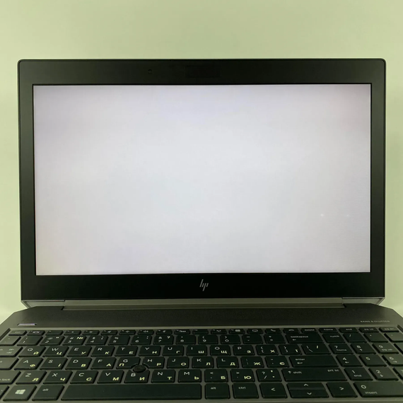 Мобильная рабочая станция Б-класс HP ZBook 15 G5 / 15.6" (1920x1080) IPS / Intel Core i7-8850H (6 (12) ядра по 2.6 - 4.3 GHz) / 16 GB DDR4 / 512 GB SSD / nVidia Quadro P1000, 4 GB GDDR5, 256-bit / TouchID / WebCam / HDMI б/у | Зображення 2