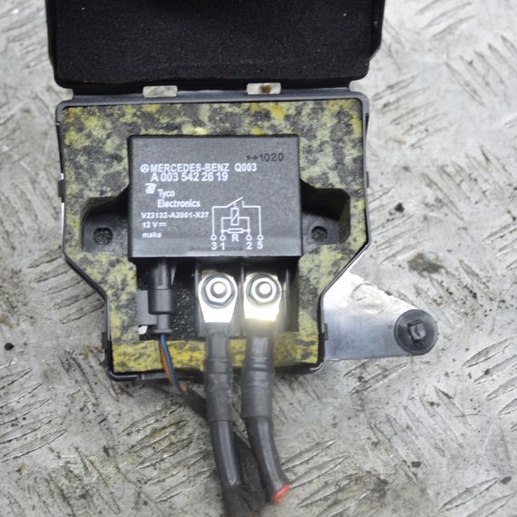 Реле акумулятора Mercedes W169 W204 2004-2014 Модуль акб Мерседес в169 в204 блок управління A1695450046 | Зображення 4