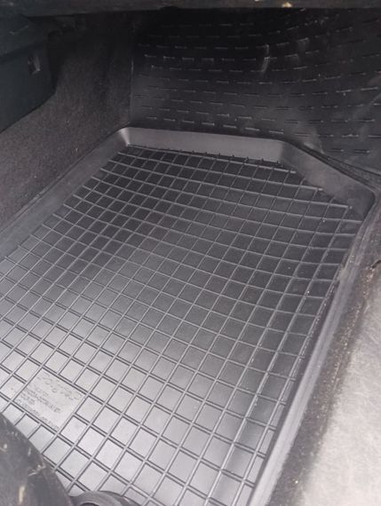 Гумові килимки з бортом (4 шт, Polytep) для Volkswagen Bora 1998-2004 рр | Зображення 5