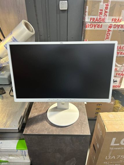 Монітор Fujitsu B24-8 TE Pro / 23.8" (1920x1080) IPS 5 мс / DisplayPort, DVI, VGA, USB 2.0, Audio / VESA 100x100 / Вбудовані колонки 2x 2W  б/в | Зображення 1