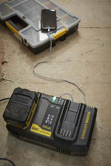 Зарядний пристрій на 2 акумулятори 18В STANLEY FATMAX SFMCB24 | Зображення 4