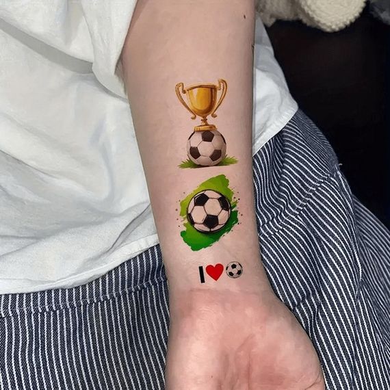 Набір дитячих тимчасових тату "Футбол №1" football-tattoo-mini-set- 10 штук по 12*7 см | Зображення 1