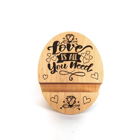 Підставка тримач під смартфон планшет  Love is all you need 9х12х2 см Майстерня містера Томаса Дерево