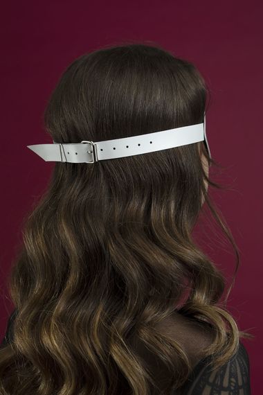 Маска на очі Feral Feelings - Blindfold Mask, натуральна шкіра, біла | Зображення 3