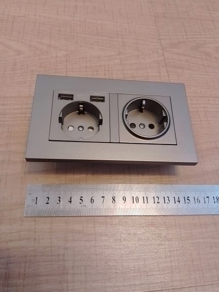 Внутрішня розетка подвійна з USB 250 В/16 А | Зображення 6