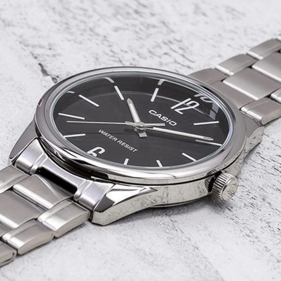 Чоловічий годинник Casio MTP-V005D-1B | Зображення 1