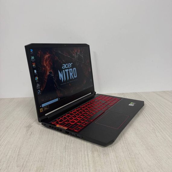 Ігровий ноутбук Б-клас Acer Nitro 5 AN515-55 / 15.6" (1920x1080) IPS / Intel Core i5-10300H (4 (8) ядра по 2.5 - 4.5 GHz) / 16 GB DDR4 / 256 GB SSD / nVidia GeForce RTX 3050, 4 GB GDDR6, 128-bit / WebCam б/в | Зображення 2