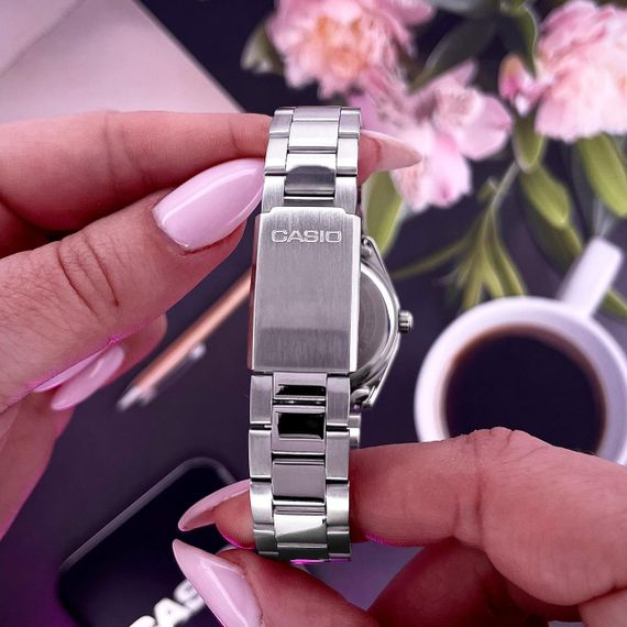 Жіночий годинник Casio LTP-1302D-1A1 | Зображення 6