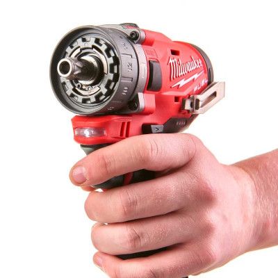 Шуруповерт Milwaukee M12 FPDXKIT-202X, 44Нм, 2x2Ач, 2 насадки, кейс (4933464138) | Зображення 3