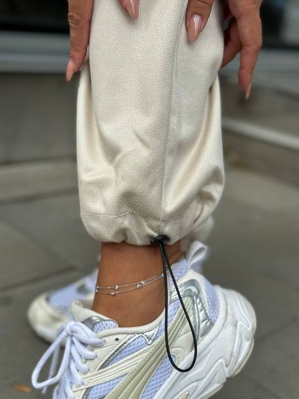 Женский спортивный костюм весна-осень свитшот и джоггеры NB24049 цвет молочный, размер 50/52 | Зображення 2