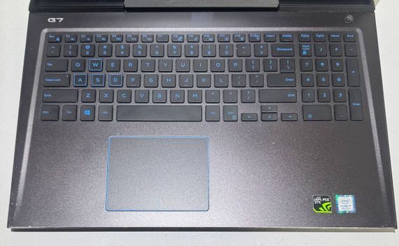 Игровой ноутбук Dell G7 7588 / 15.6" (1920x1080) IPS / Intel Core i7-8750H (6 (12) ядер по 2.2 - 4.1 GHz) / 32 GB DDR4 / 512 GB SSD / nVidia GeForce GTX 1060, 6 GB GDDR5, 192-bit / WebCam б/у | Зображення 2