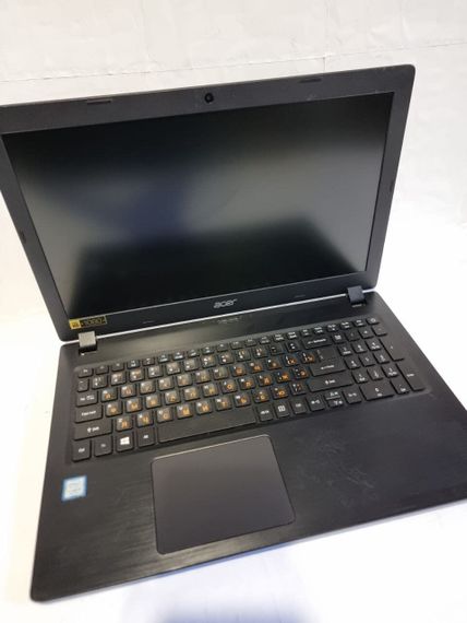 Ноутбук Б-клас Acer Aspire 3 A315-51 / 15.6" (1920x1080) TN / Intel Core i5-7200U (2 (4) ядра по 2.5 - 3.1 GHz) / 8 GB DDR4 / 1000 GB HDD / Intel HD Graphics 620 / WebCam + Сумка б/в | Зображення 2