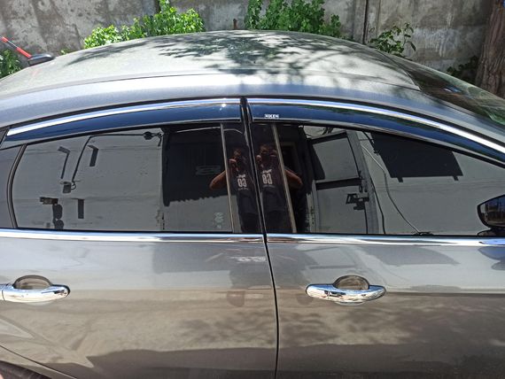 Ветровики с хромом (4 шт, Niken) HB и Sedan для Ford Focus III 2011-2017 гг