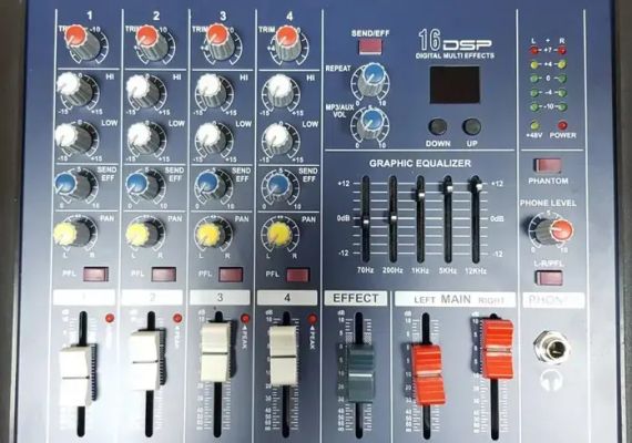 Звуковой микшерный пульт  MX 4200D-2A аудиокшер звуковой микшерный пульт 4-канальный усилитель | Зображення 2