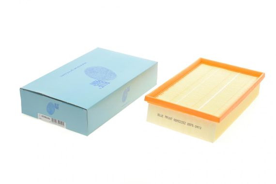 Фільтр повітряний Ford Focus 1.6 TDCi 04-12 Mazda 3 1.6TD 03-13 ADM52252