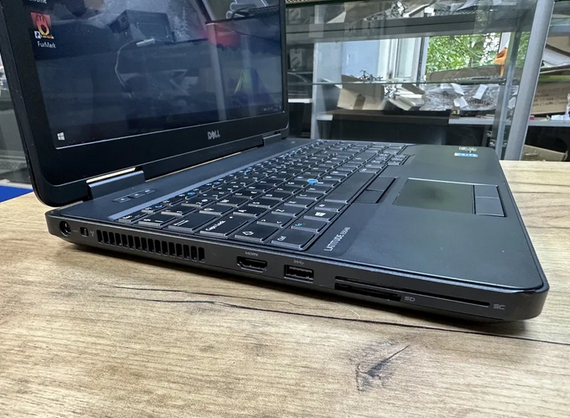 Ноутбук  Dell latitude E5540 15.6" HD intel i7 4600U/16Gb/256 SSD/Nvidia 720M Б/В | Зображення 4
