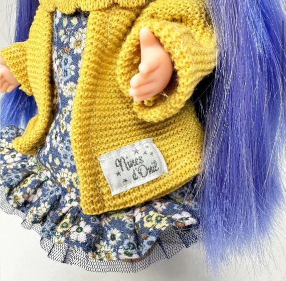 Лялька Міа Іспанська Вінілова Велика Дівчинка з Синім Волоссям Mia Україна Nines d`Onil 30 см | Зображення 2