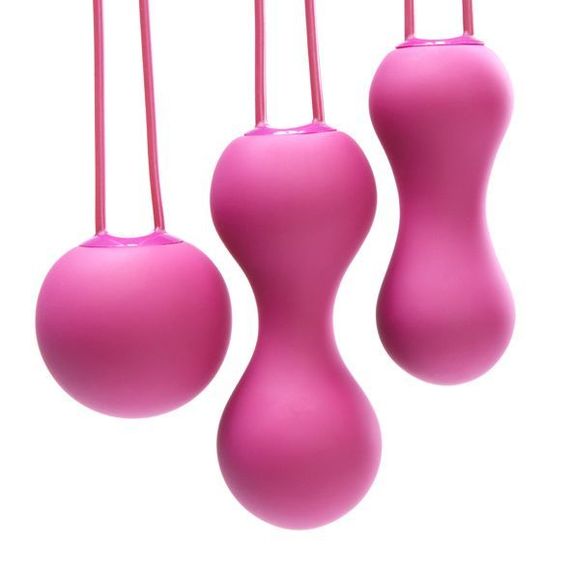 Набір вагінальних кульок Je Joue - Ami Fuchsia, діаметр 3,8-3,3-2,7см, вага 54-71-100гр  + подарунок косметичка | Зображення 3