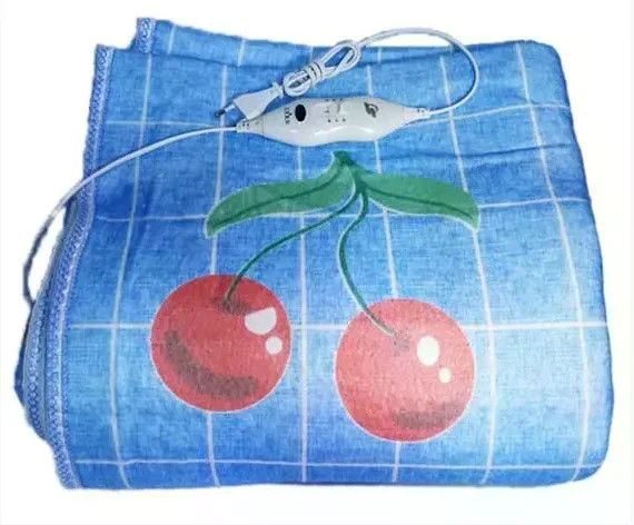 Електропростирадло Electric Blanket 150×170 см з 2 режимами підігріву, клітинка з вишнями | Зображення 1