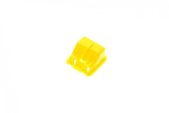 Клипса крепления стойки капота Skoda Fabia Octavia 96-10 1U0823570A