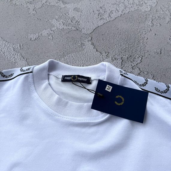 Світшот Fred Perry білий | Зображення 4
