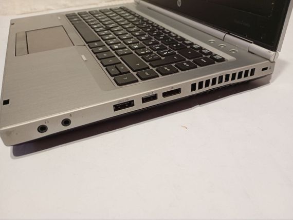 Ноутбук Б-клас HP EliteBook 8460P / 14" (1366x768) TN / Intel Core i5-2520M (2 (4) ядра по 2.5 - 3.2 GHz) / 8 GB DDR3 / 750 GB HDD / Intel HD Graphics 3000 / WebCam б/в | Зображення 8