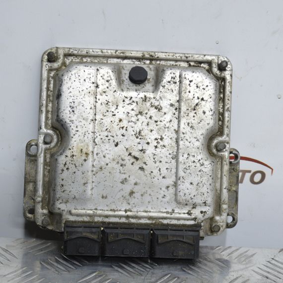 Блок управління двигуном Renault 2.2 DCI Espace IV Laguna II ЕБУ комп'ютер Рено 8200211726 0281011103 | Зображення 1