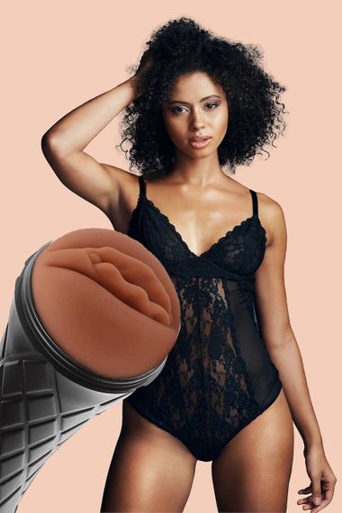 Мастурбатор реалістичний Dreamtoys The Girl Next Door Marly вагіна, коричневий sexstyle