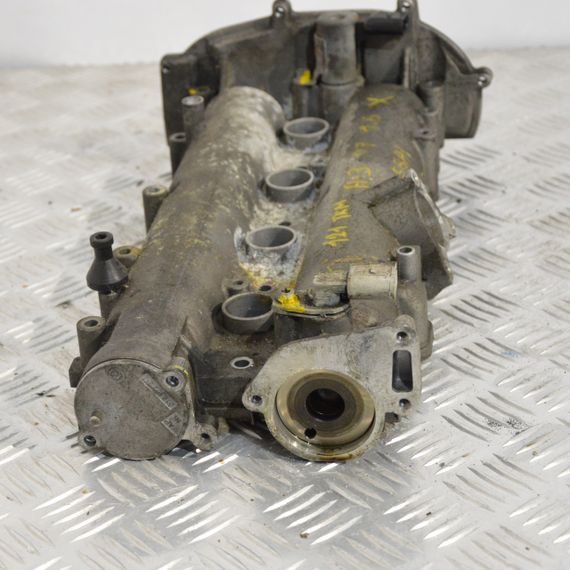 Кришка головки блоку циліндрів 1.6 FSI Volkswagen Golf V Клапанна кришка Фольксваген Гольф 5 03C103475AA | Зображення 3