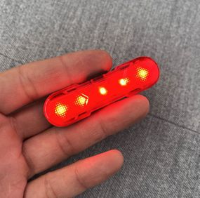 Велосипедный фонарь задний аккумуляторный AS1010 габаритные огни вело фара красный свет 4 режима