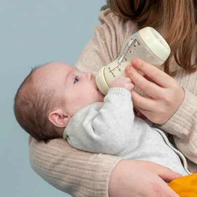 Набор для кормления новорожденных Difrax S-bottle Natural 4 антиколиковые бутылочки, 2 пустышки (603) | Зображення 3