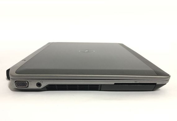 Ноутбук Dell Latitude E6320 / 13.3" (1366x768) TN / Intel Core i5-2520M (2 (4) ядра по 2.5 - 3.2 GHz) / 8 GB DDR3 / 320 GB HDD / Intel HD Graphics 3000 / DVD-ROM б/у | Зображення 3