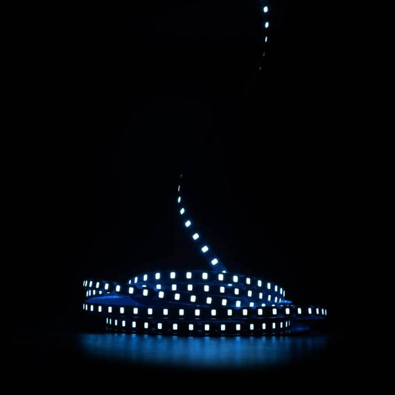 Світлодіодна LED стрічка PROLUM™ 5V IP20 2835\120 6ММ S-TYPE Series "S" Блакитний Лід | Зображення 1