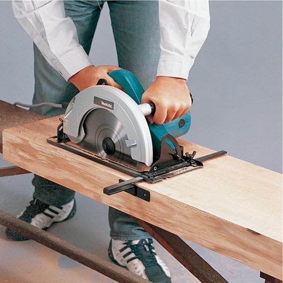 Пила дисковая ручная Makita N5900B (235 мм, 4100 мин-1, 85 мм, 2000 Вт) | Зображення 4