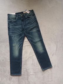 Чоловічі звужені джинси livergy 36/32