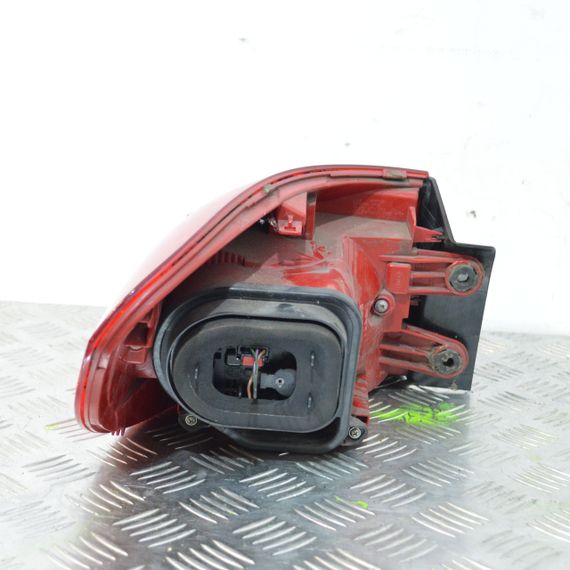 Ліхтар задній правий Volkswagen Tiguan I 2011-2017 рестайлінг Фара стоп задня права Фольксваген Тігуан 1 178933 | Зображення 2