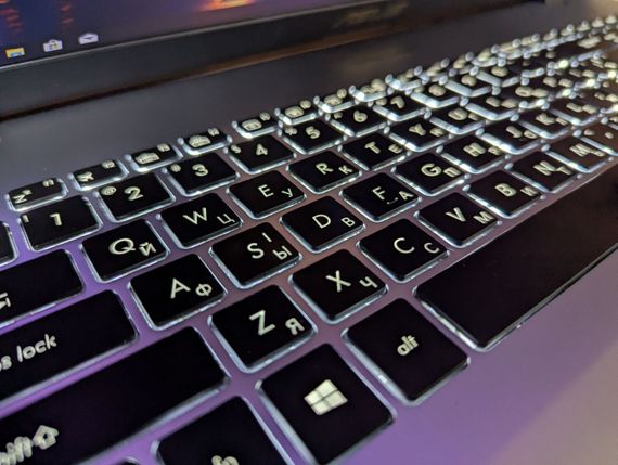 Ігровий ноутбук Asus VivoBook N705F / 17.3" (1920x1080) IPS / Intel Core i7-8565U (4 (8) ядра по 1.8 - 4.6 GHz) / 16 GB DDR4 / 1000 GB SSD + 256 GB SSD / Geforce GTX 1050, 4 GB  / WebCam / TouchID / Windows 10 б/в + Подарунок Бездротова миша USB | Зображення 5