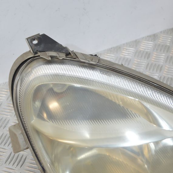 Фара права Mercedes A-Class W168 1997-2004 Фара передня права Мерседес в168 A1688201861 0301192202 | Зображення 1