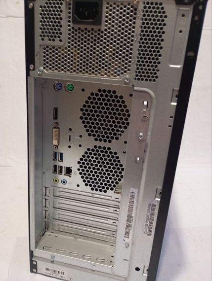 ПК Б-класс Fujitsu Esprimo P557 E85+ Tower / Intel Core i3-6100 (2 (4) ядра по 3.7 GHz) / 8 GB DDR4 / 500 GB HDD / Intel HD Graphics 530 / DVD-RW б/у | Зображення 3