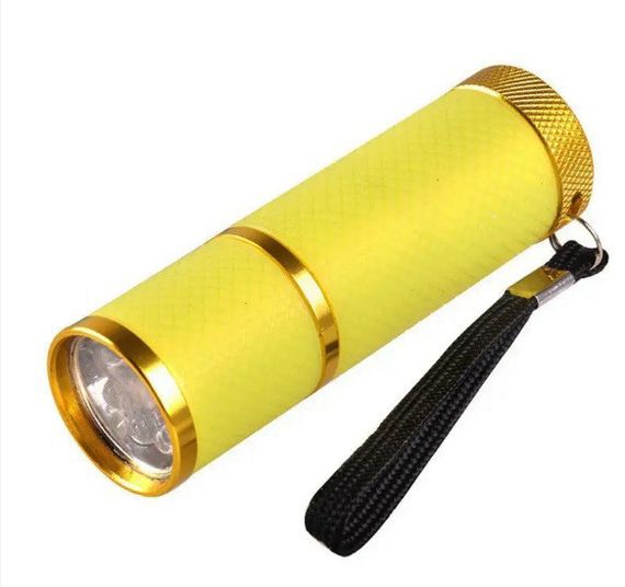 УФ фонарик для сушки гель лака ногтей для маникюра и педикюра на батарейках Желтый