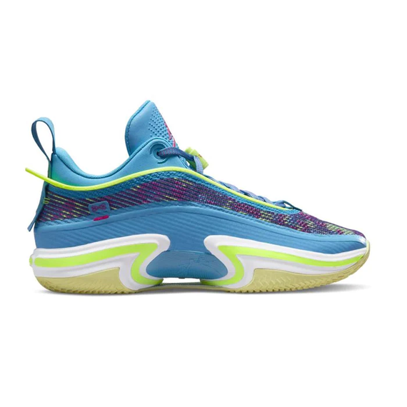 Кросівки Air Jordan 36 Low «Luka» 42.5 DN4196-430 | Зображення 1